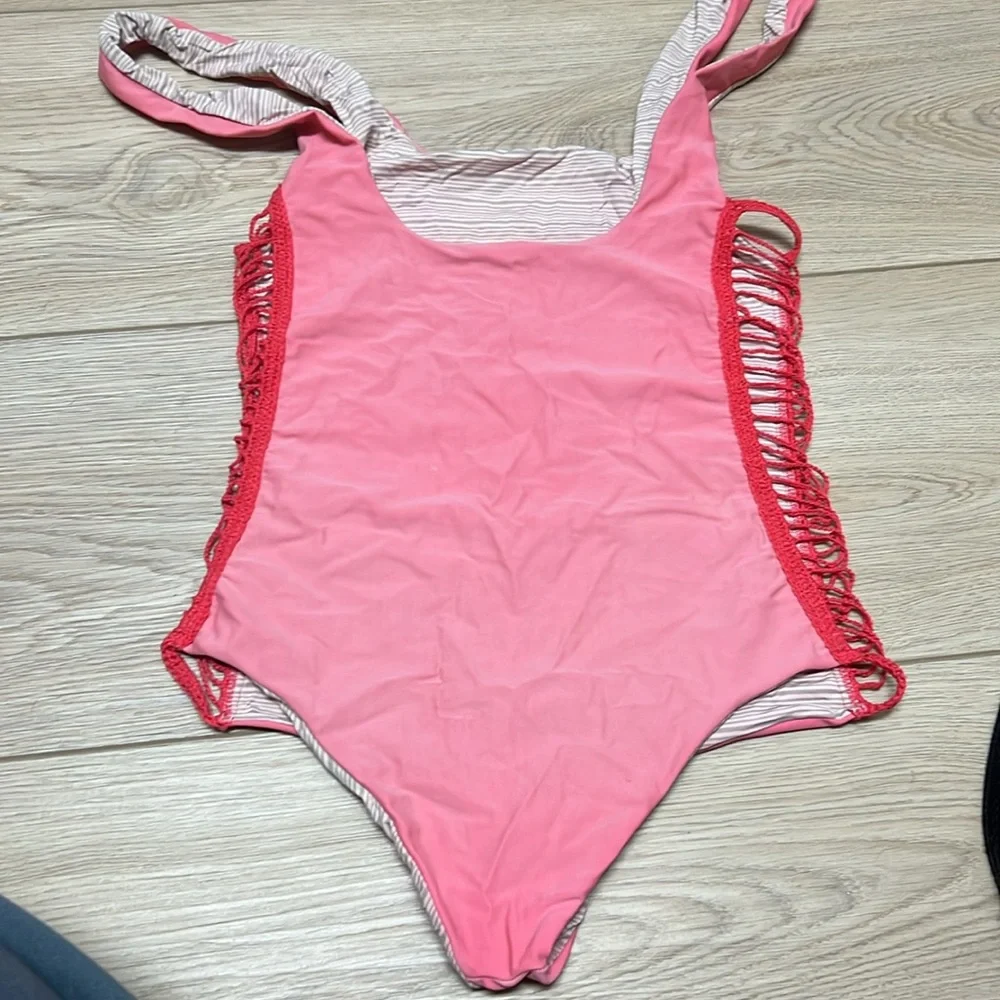 SOLD - Picture 3 of 4